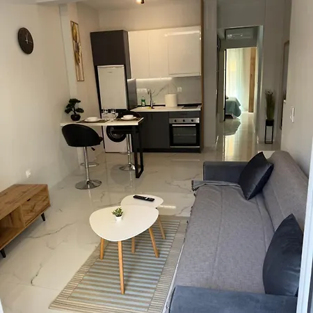 Lägenhet Km55 Luxury Thessaloníki